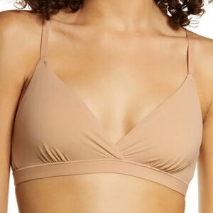 SKIMS Fits Everybody Crossover Bralette